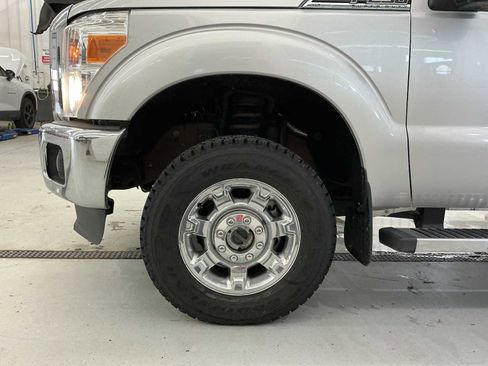 Used 2015 Ford F250 XLT w/ XLT Premium Package image 23