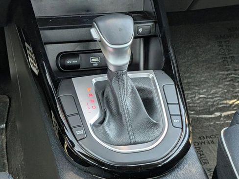 Used 2024 Kia Forte GT-Line w/ GT-Line Premium Package image 16