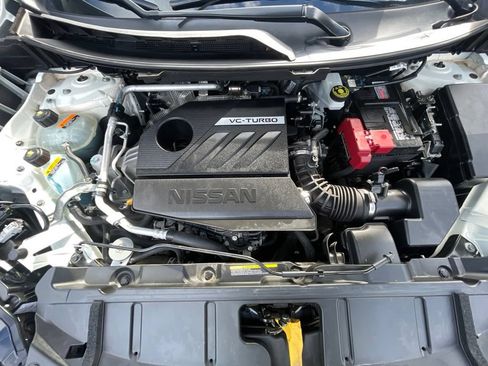 Used 2024 Nissan Rogue SV AWD/4WD image 30
