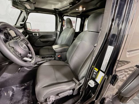 Used 2022 Jeep Wrangler Unlimited Sport AWD/4WD image 24
