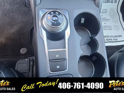 Used 2021 Ford Escape Titanium image 24