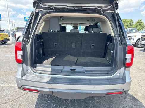 Used 2022 Ford Expedition XLT RWD image 25