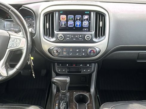 Used 2017 GMC Canyon SLT w/ Driver Alert Package image 11