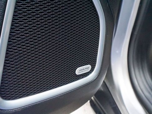 Used 2022 Jeep Compass Latitude w/ Sun and Sound Group image 19