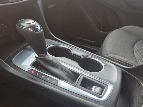 Used 2020 Chevrolet Equinox LT image 14