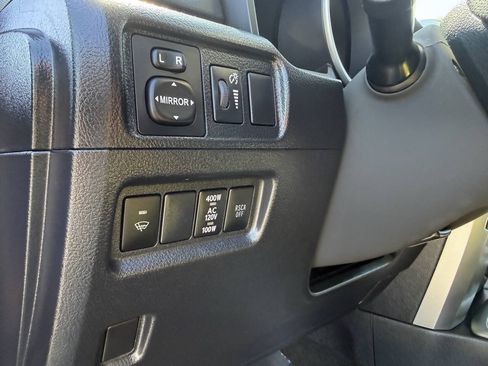 Used 2010 Toyota 4Runner Limited AWD/4WD image 24