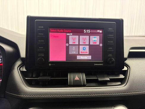 Used 2022 Toyota RAV4 LE AWD/4WD image 27
