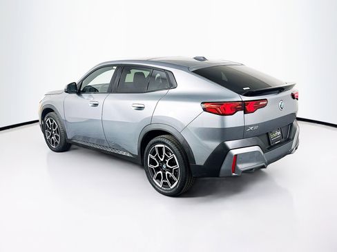 Used 2025 BMW X2 xDrive28i w/ Convenience Package image 5