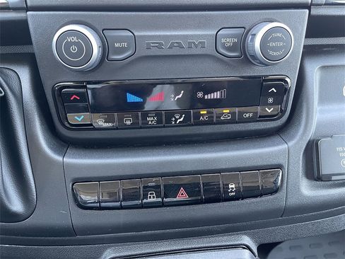 New 2025 RAM ProMaster 2500 w/ Convenience Group image 7