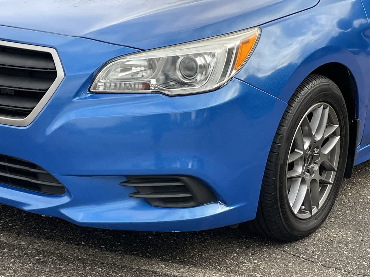 Used 2015 Subaru Legacy 2.5i AWD/4WD image 31