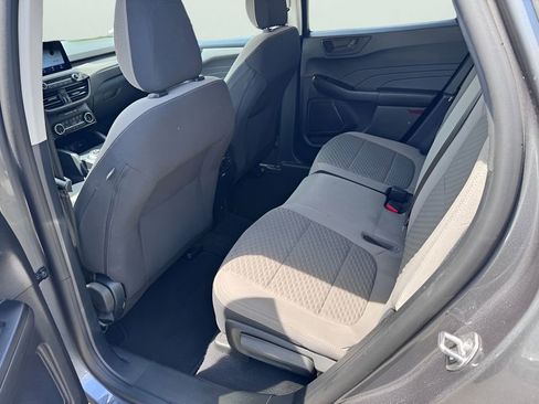 Used 2022 Ford Escape SE FWD image 12