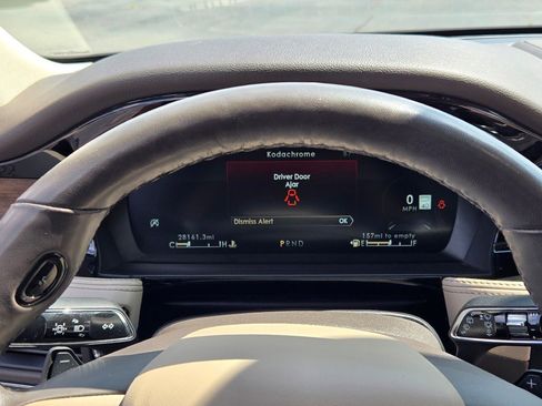 Certified 2021 Lincoln Corsair Reserve w/ Elements Package image 33