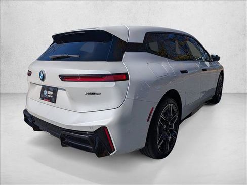 New 2026 BMW iX xDrive60 image 2