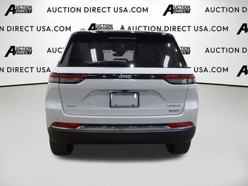 Used 2024 Jeep Grand Cherokee Limited image 6