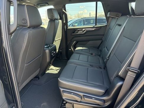 New 2026 GMC Yukon Elevation AWD/4WD image 19