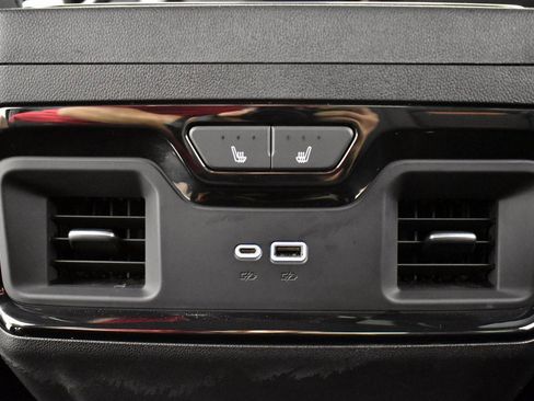 Used 2023 GMC Sierra 1500 AT4 image 23