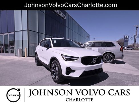 New 2026 Volvo XC40 B5 Plus w/ Protection Package Premier image 1