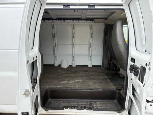 Used 2021 Chevrolet Express 2500 Extended w/ Driver Convenience Package RWD image 12