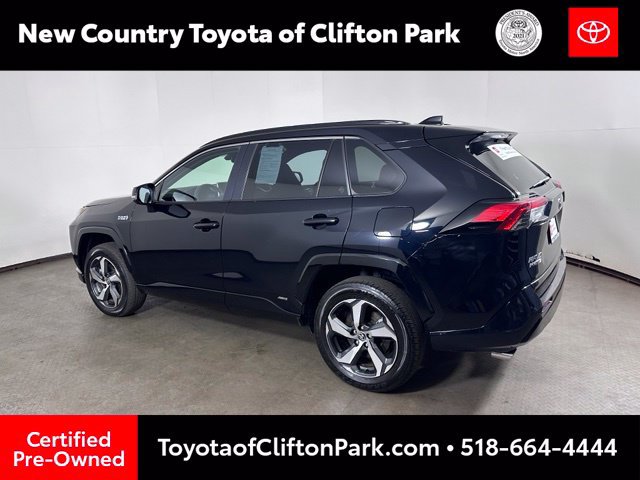 Used 2024 Toyota RAV4 SE AWD/4WD image 5