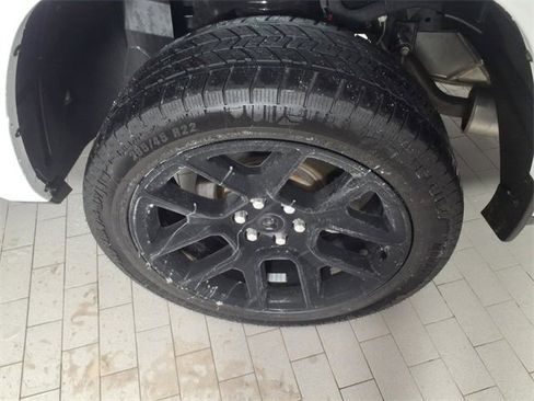 Used 2023 RAM 1500 Laramie image 8