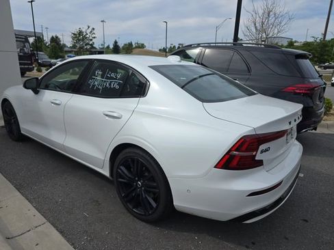 Used 2024 Volvo S60 B5 Plus AWD/4WD image 3