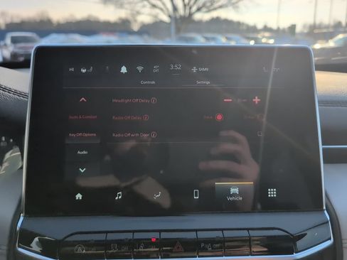 New 2026 Jeep Compass Limited AWD/4WD image 48