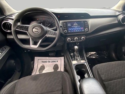 Used 2023 Nissan Kicks SV FWD image 16