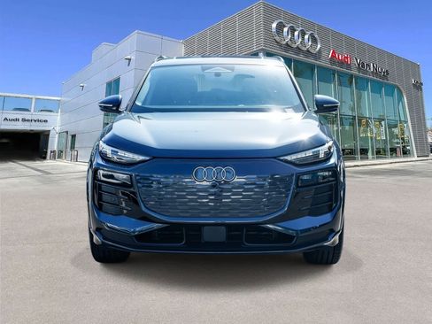 Used 2025 Audi Q6 e-tron Premium Plus w/ Premium Plus image 6