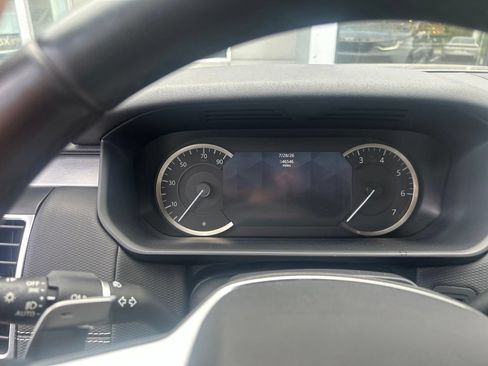 Used 2023 Land Rover Discovery S R-Dynamic AWD/4WD image 16