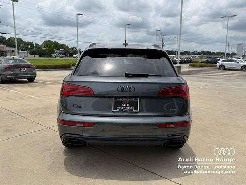 Used 2024 Audi Q5 2.0T Premium w/ Summer of Audi Package AWD/4WD image 6