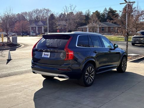 Used 2021 Volvo XC90 T5 Momentum w/ Advanced Package image 8