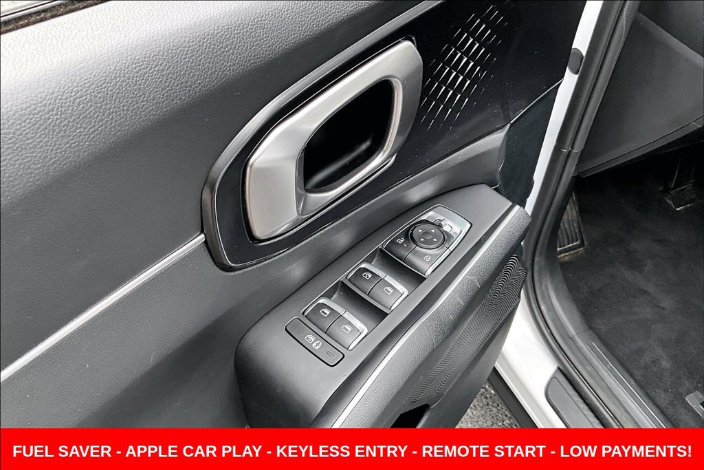 Used 2024 Kia Sorento LX FWD image 25