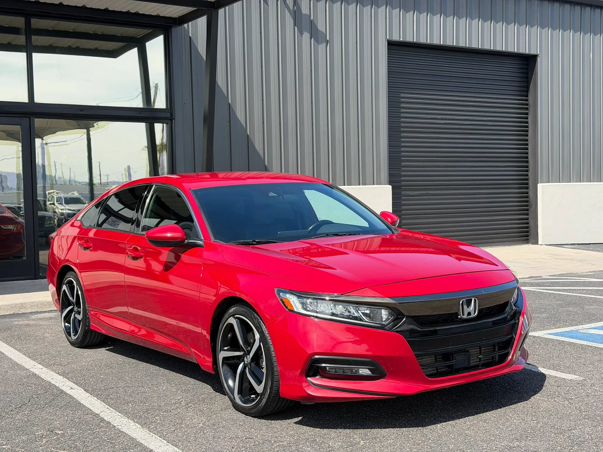 Used 2018 Honda Accord Sport image 14