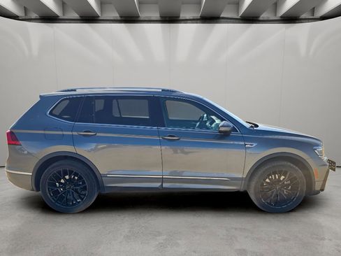 Used 2021 Volkswagen Tiguan SEL Premium R-Line image 7