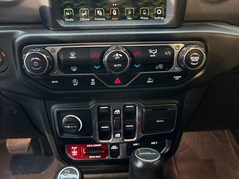 Used 2020 Jeep Gladiator Mojave image 27