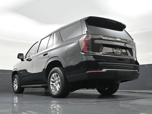 Used 2025 Chevrolet Tahoe LS RWD image 25