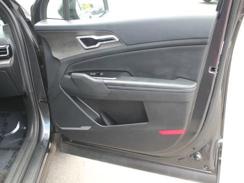 Certified 2024 Kia Sportage X-Line w/ X-Line Premium Package AWD/4WD image 33