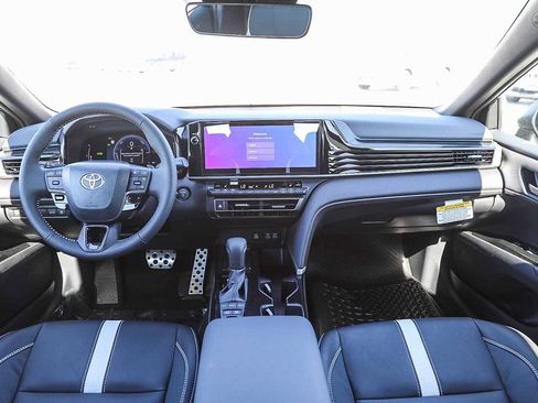 New 2026 Toyota Camry SE image 14