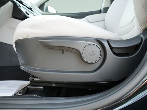 Certified 2026 Hyundai Tucson SE FWD image 21