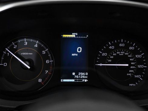 Used 2019 Subaru Crosstrek 2.0i Premium image 18