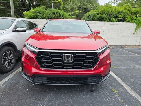 Used 2025 Honda CR-V EX image 3