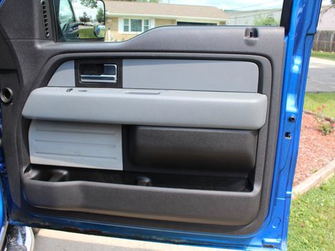 Used 2014 Ford F150 XLT w/ Equipment Group 302A Luxury AWD/4WD image 35