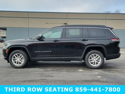 New 2025 Jeep Grand Cherokee L Laredo image 7