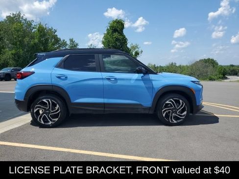 Used 2024 Chevrolet TrailBlazer RS w/ Convenience Package AWD/4WD image 7