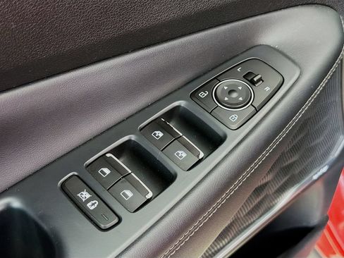 Used 2020 Hyundai Santa Fe Limited FWD image 17