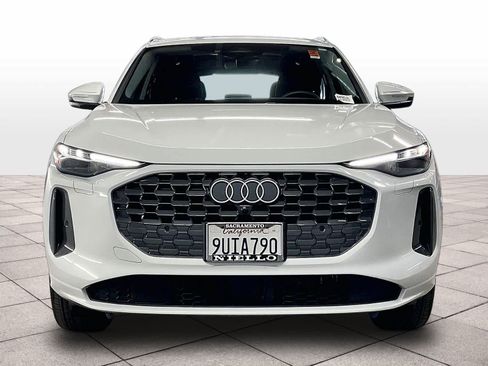 Certified 2025 Audi Q5 Premium Plus w/ Premium Plus AWD/4WD image 3