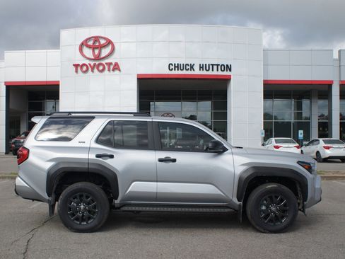 Used 2026 Toyota 4Runner SR5 image 10