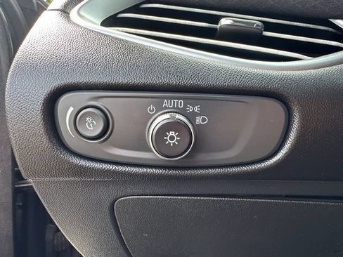 Used 2017 Chevrolet Malibu LS FWD image 25