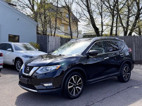 Used 2020 Nissan Rogue SL AWD/4WD image 2