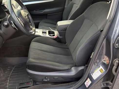 Used 2014 Subaru Outback 2.5i Premium w/ Moonroof Package image 5